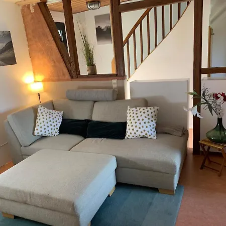 Сasa de vacaciones Cozy Little Townhouse With Charm